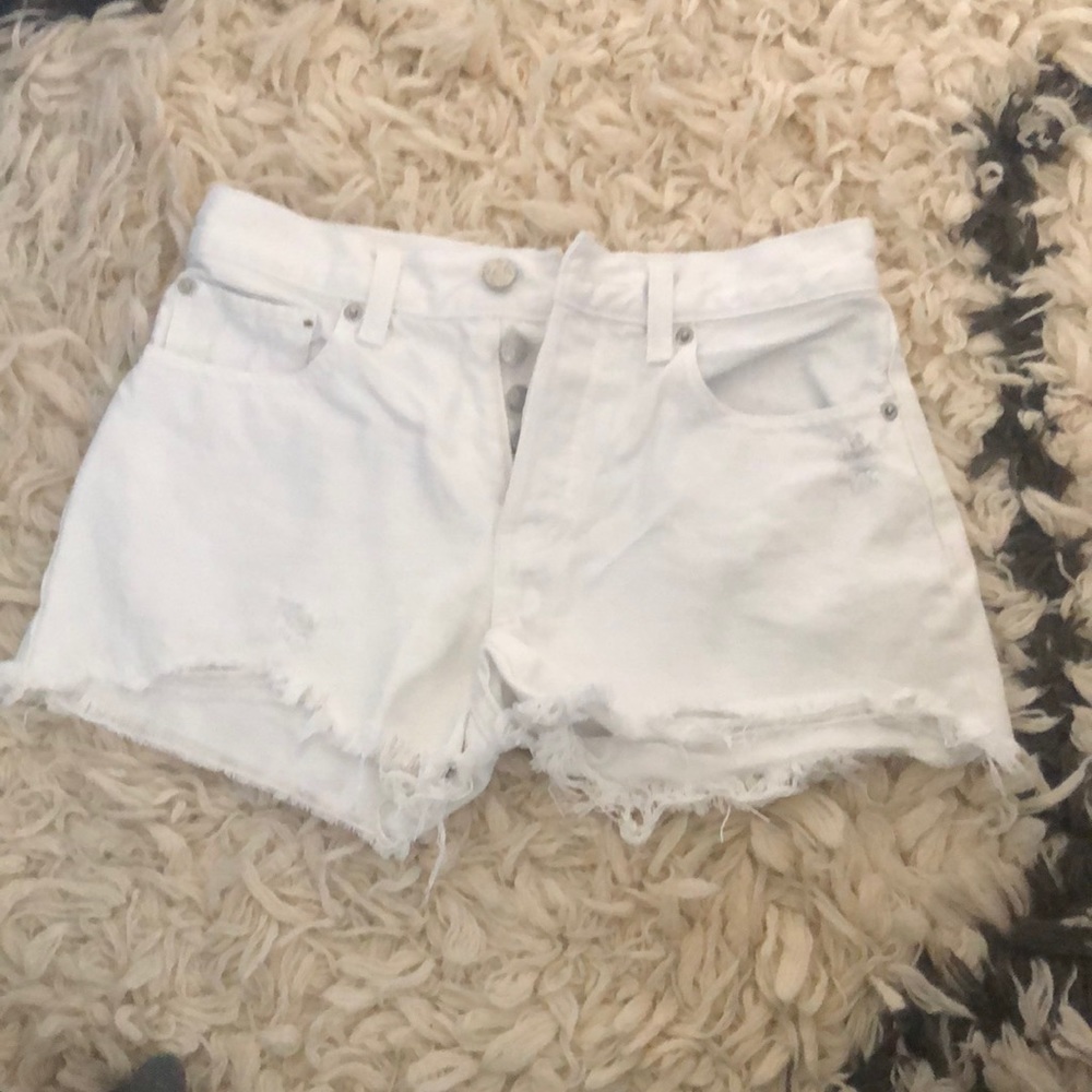 Free people white denim shorts 25